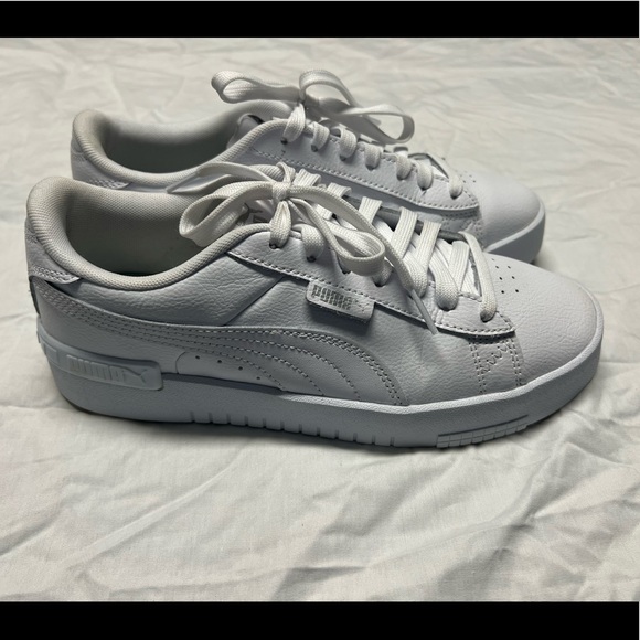 White leather Puma’s 8‎ - Picture 1 of 9